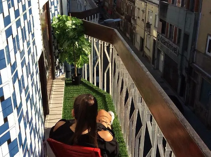 דירה Downtown Sunny